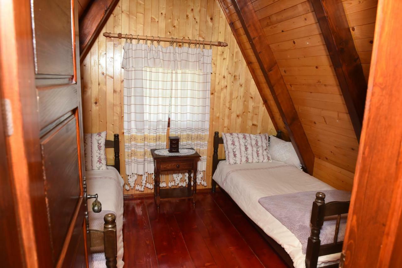 Visnjin Dom Villa Divčibare Exteriör bild